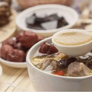 中華中醫藥學會藥膳分會2025年學術年會10日在重慶南川舉行